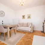Sunny Terrace Oasis Povljana