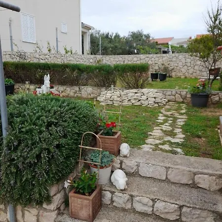 Sunny Family Terrace Oasis Apartmán